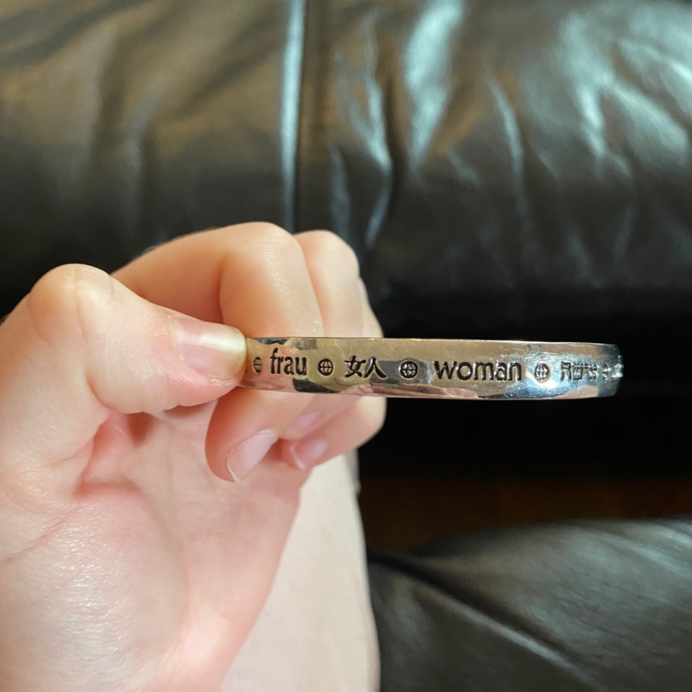 “Woman” bangle - Picture 2 of 4